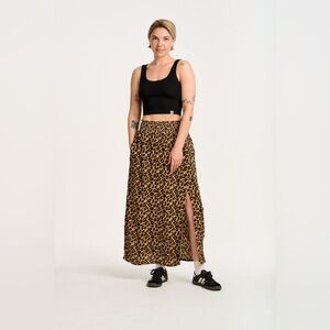 Leopard print skirt